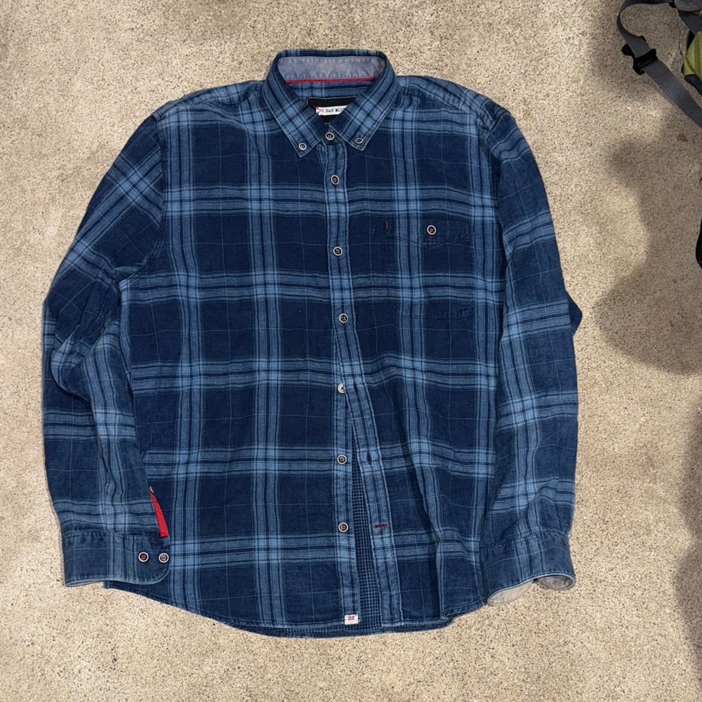 32 Bar Blues Shirt Mens XL Blue Flannel Button Down Long Sleeve Lightweight